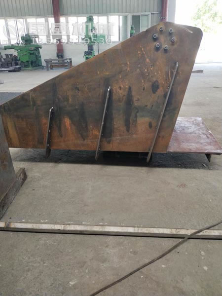 單臺板振動放礦機聯(lián)系 單臺板振動放礦機聯(lián)系