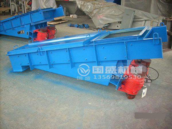 石膏石電機振動給料機 石膏石電機振動給料機