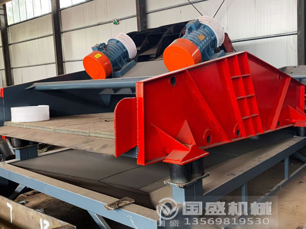 聚氨酯篩濕河沙脫水振動(dòng)篩